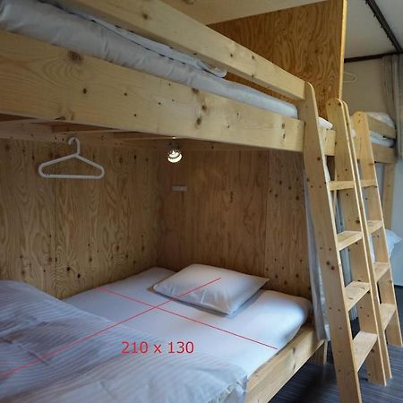 Uni Hostel Ōsaka Extérieur photo