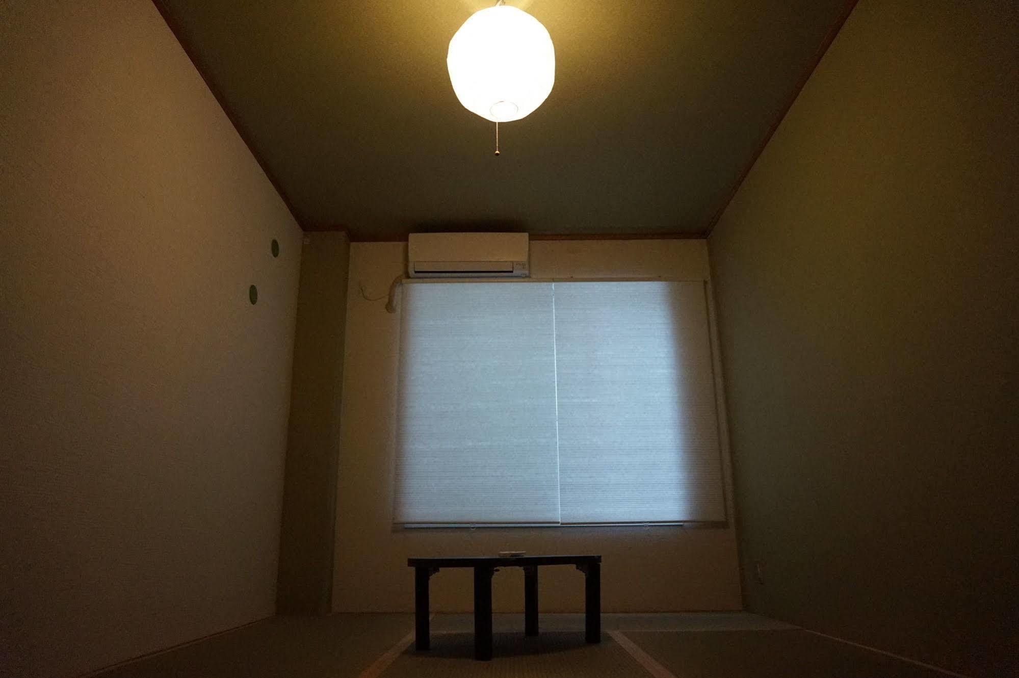 Uni Hostel Ōsaka Extérieur photo